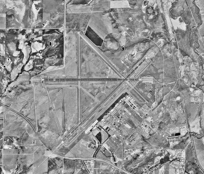 Historic 17 Sep 1994 USGS aerial of Casper-Natrona County International Airport