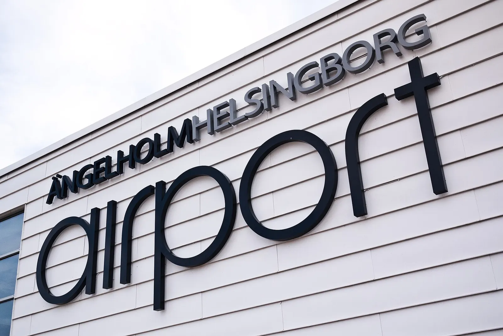 <a href=" http://www.dahlstroms.com/ " rel="nofollow">Håkan Dahlström Photography</a>