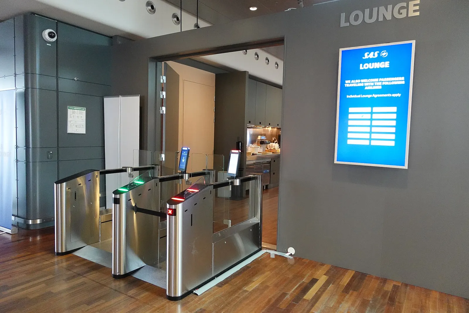 SAS lounge by Mastercard, Arlanda. Entrén.