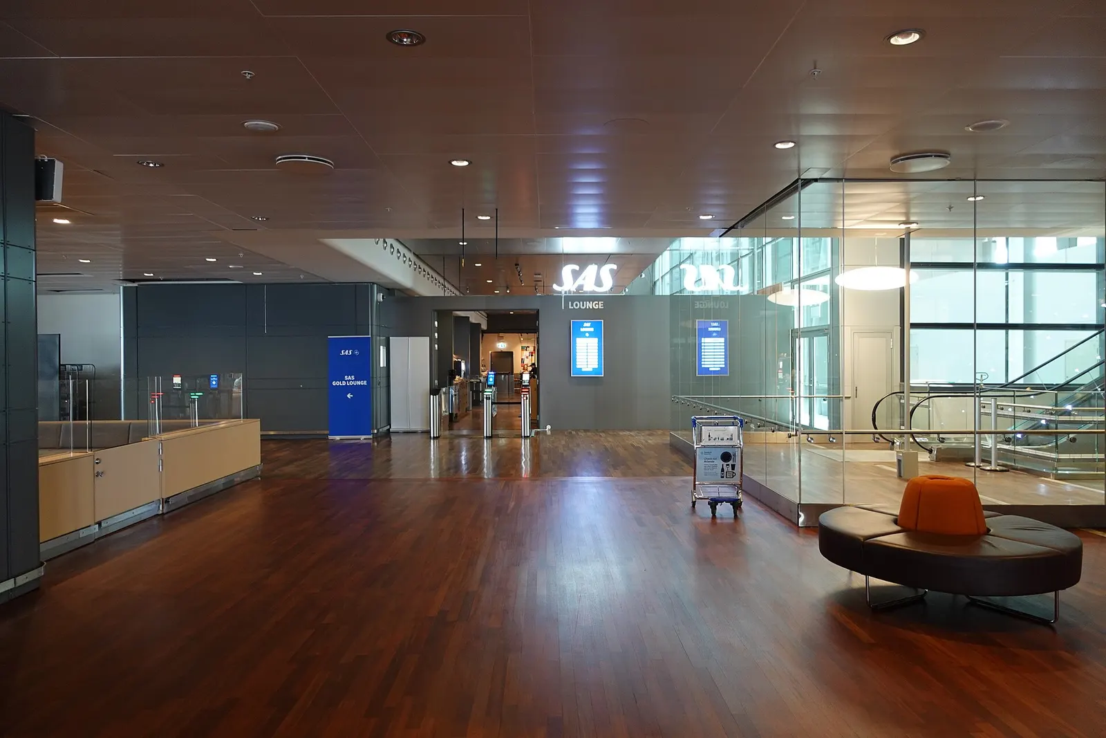 The entrance to the SAS Lounge by Mastercard at Arlanda.
