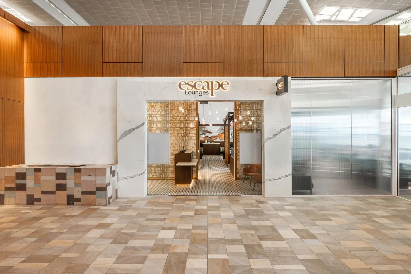 Entrance in the Escape Lounge at Brisbane Airport (BNE).
