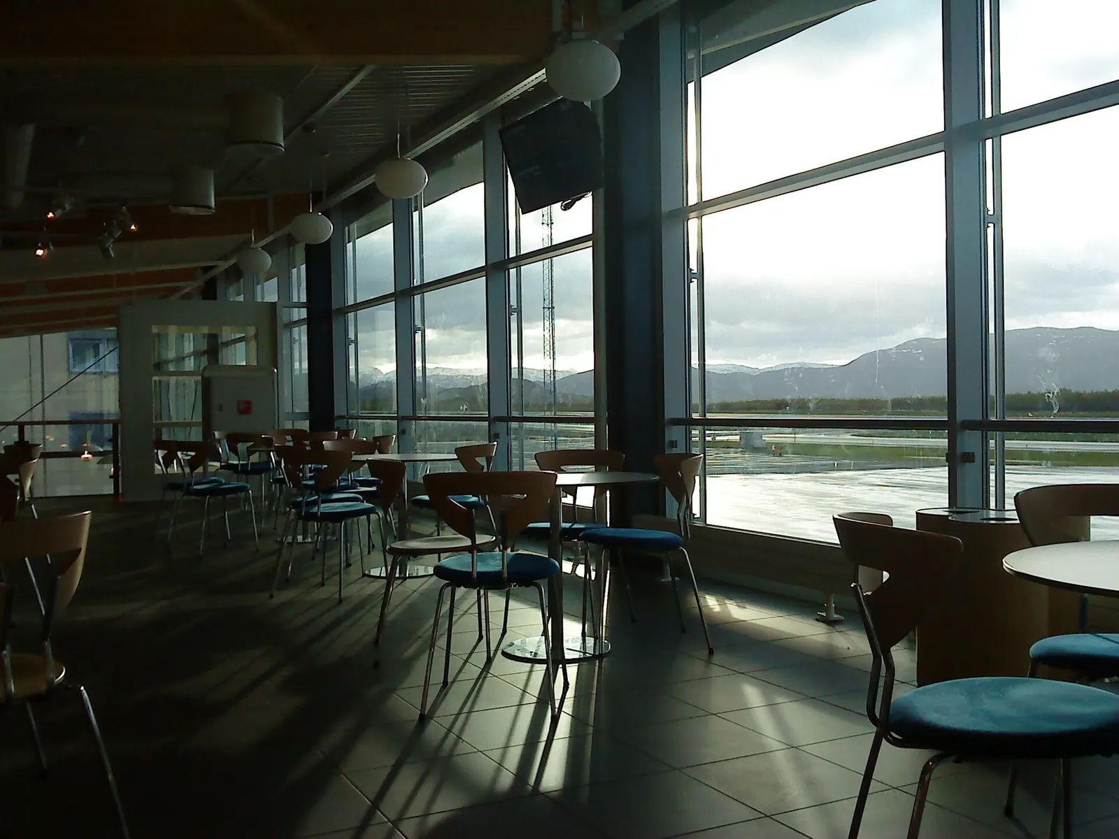 Brønnøysund Airport, Brønnøy inside