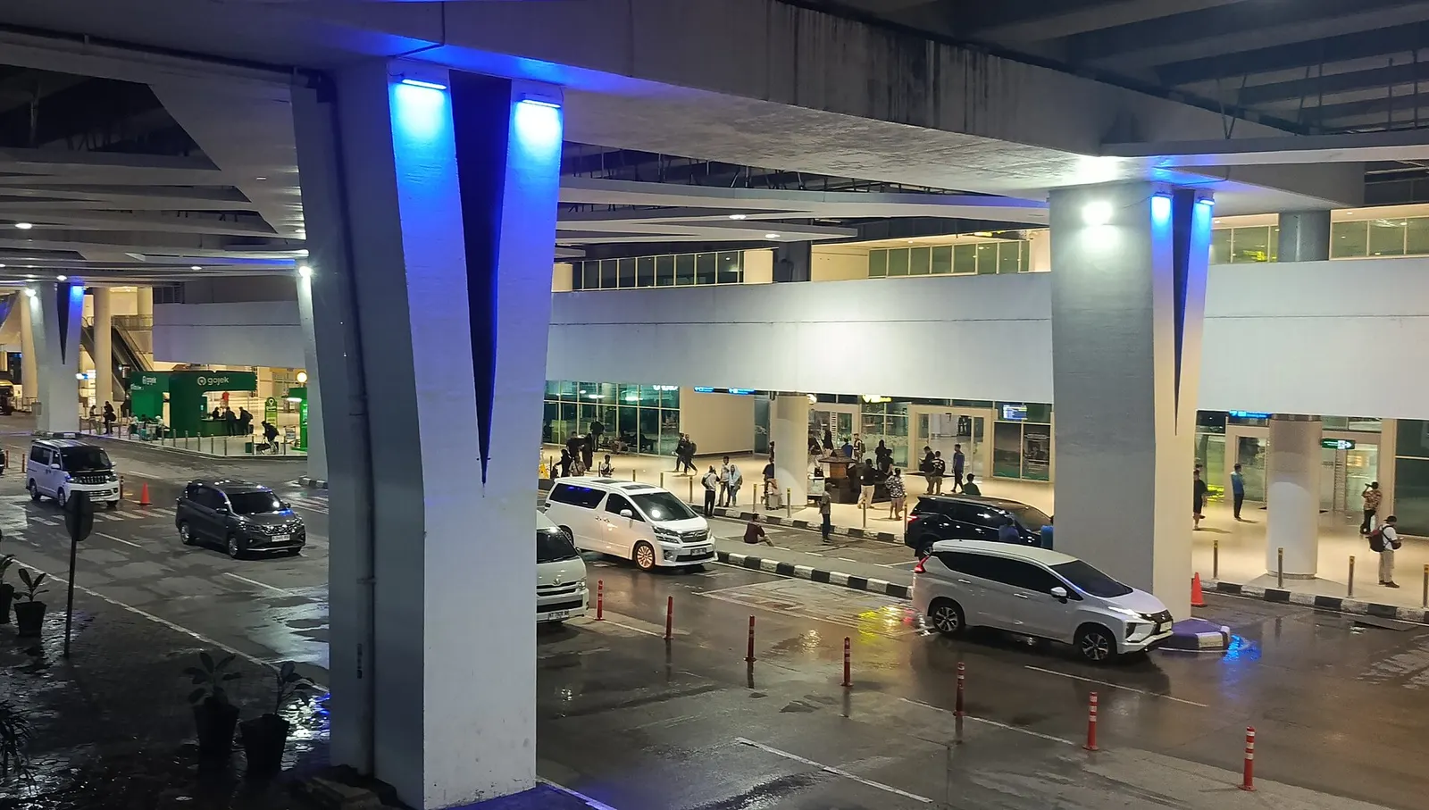 Arrival terminal of Sultan Aji Muhammad Sulaiman Sepinggan International Airport.