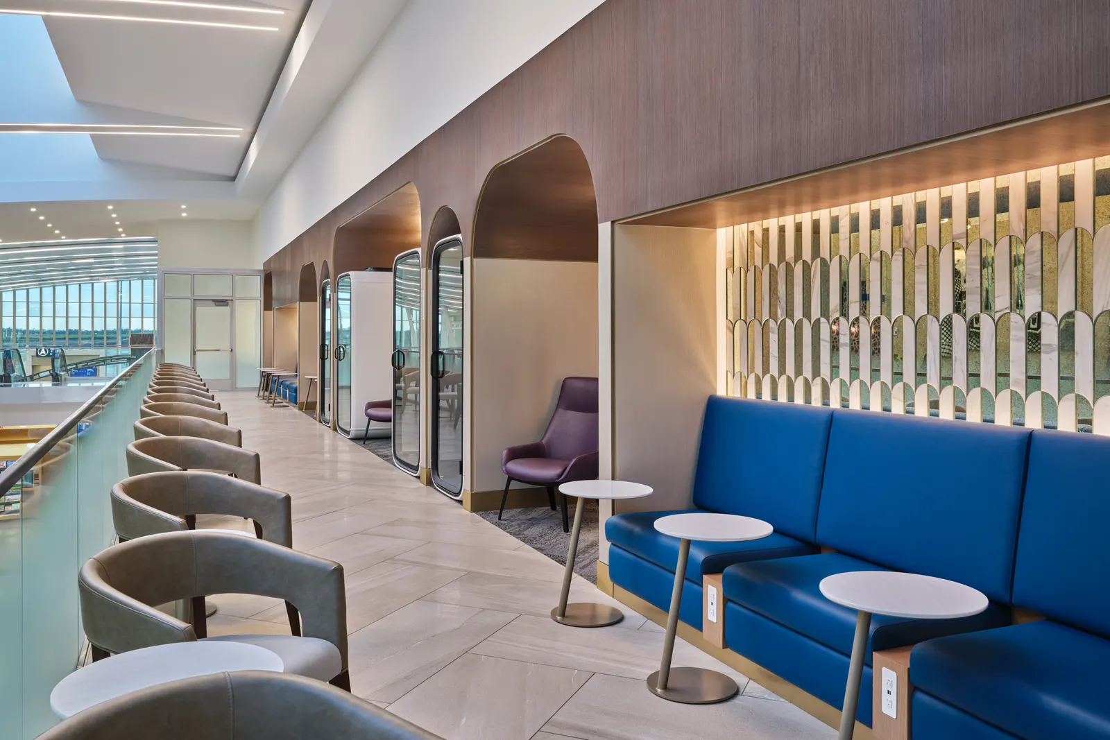 Veranda seating in the Delta Sky Club at Charlotte Douglas Concourse A (CLT).