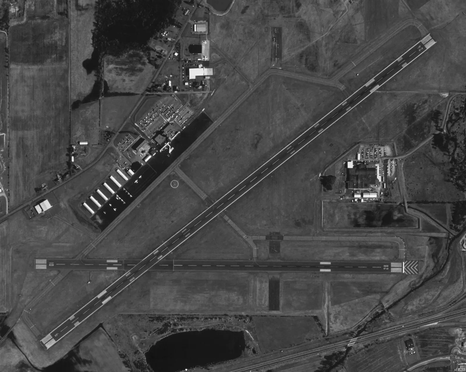 1994 USGS aerial of Elmira Corning Regional Airport (ELM) in Big Flats / Horseheads, New York