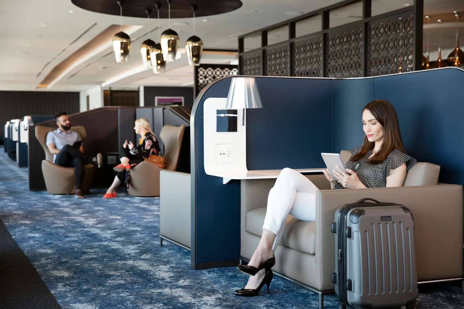 Lounge seating area in the United Polaris Lounge at Newark (EWR).