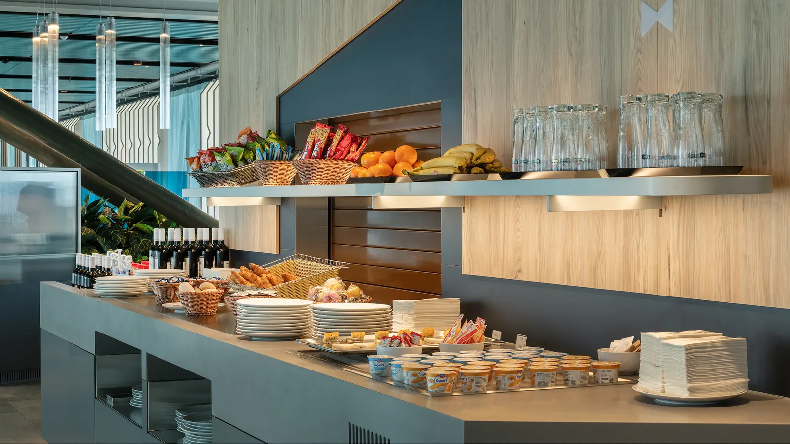 Buffet in the Crystal Lounge by Aspire at Geneva Airport (GVA).