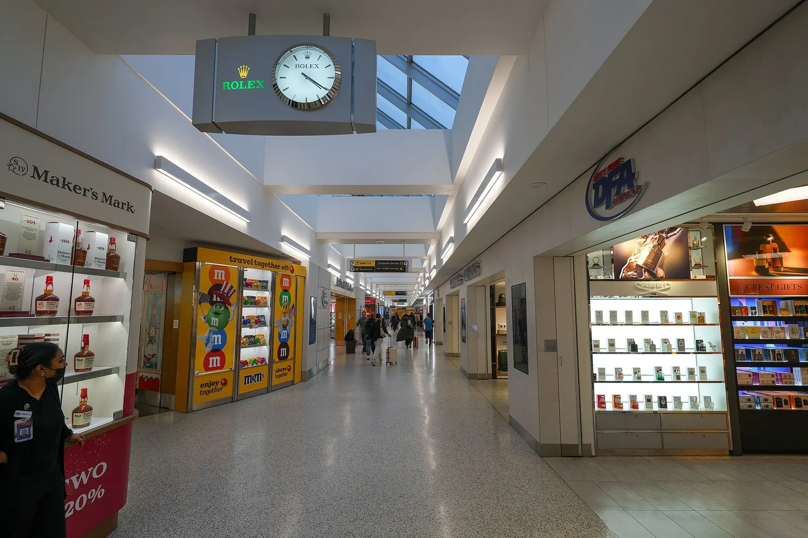The airside shopping concourse in Terminal 7 at John F. Kennedy International Airport (JFK)