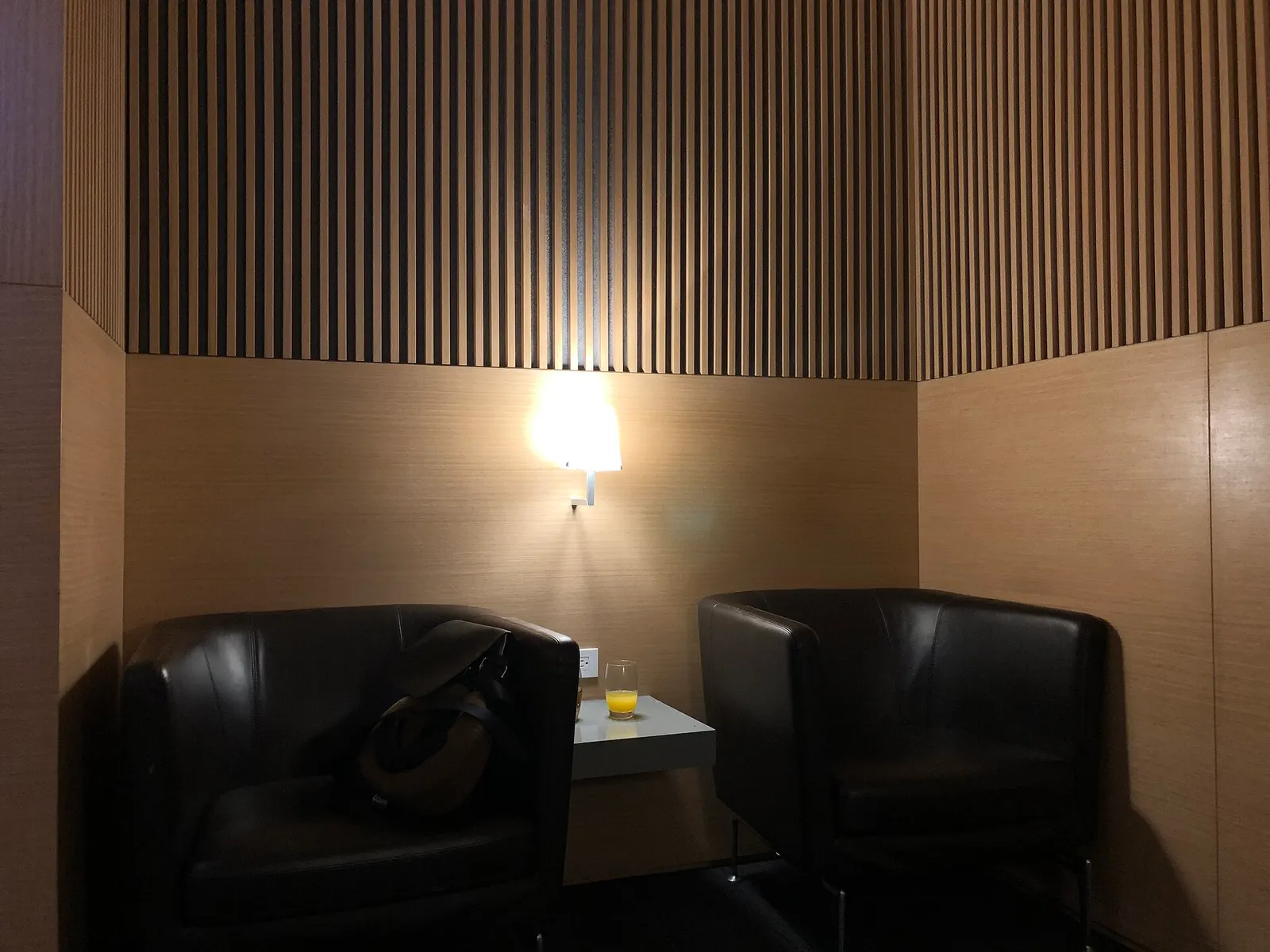 Interior view of Aeroméxico’s Salón Premier Internacional in Terminal 2.