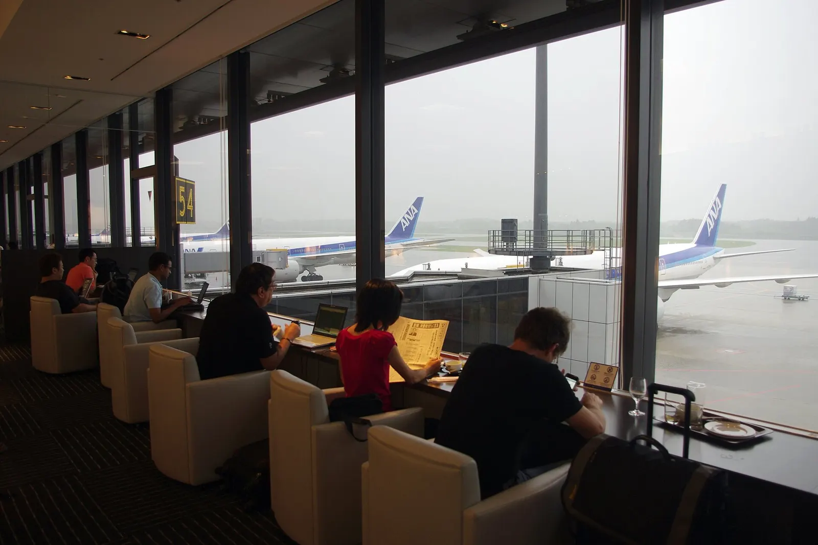 NRT ANA Lounge