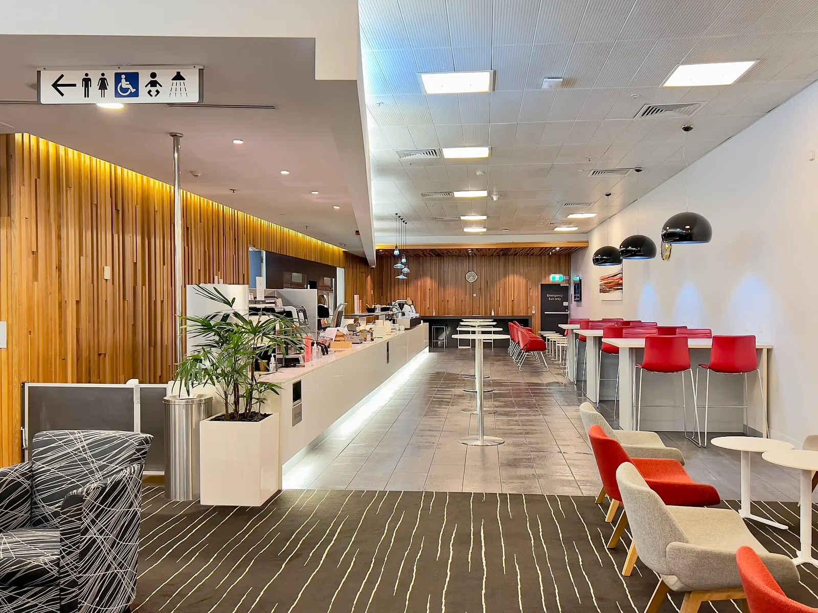 Qantas Club Gold Coast Airport, 2022