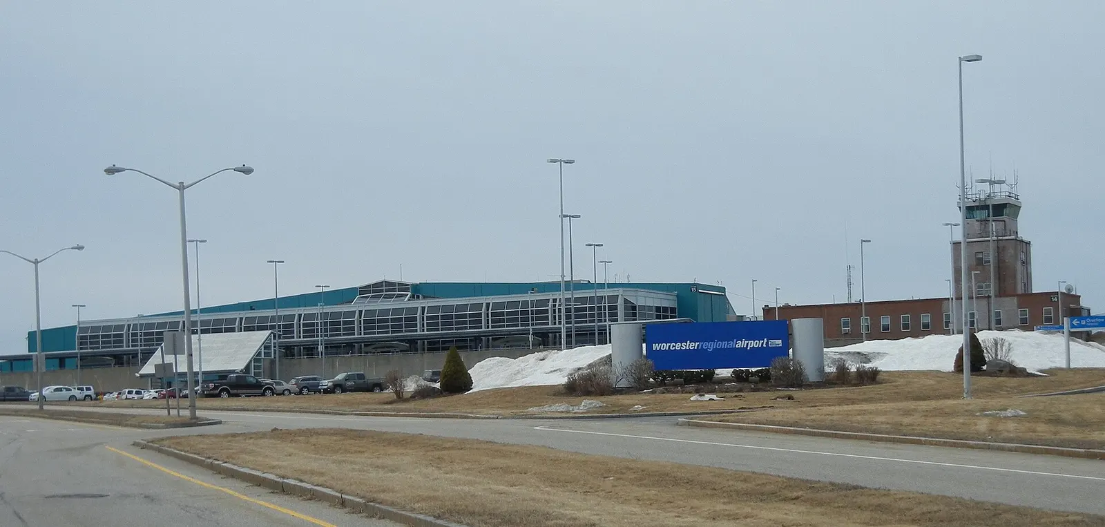 Worcester Regional Airport passenger terminal exterior