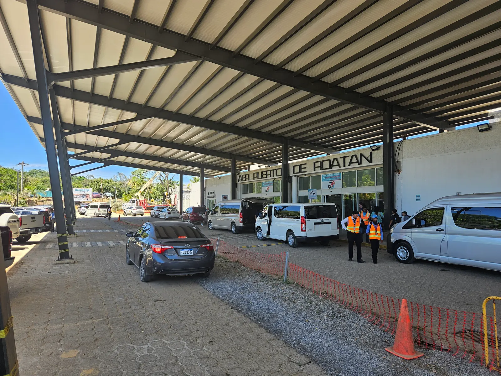 Access to Juan Manuel Gálvez International Airport in 2025.