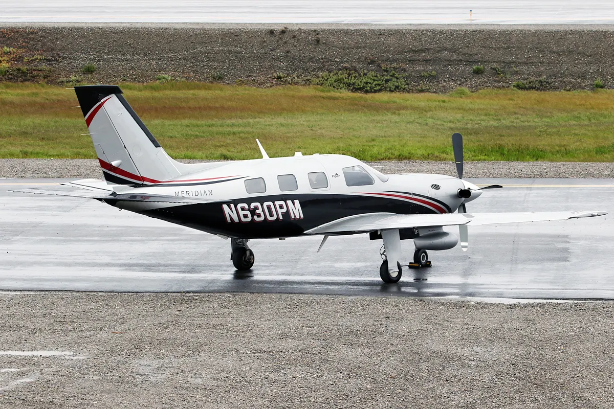 Aircraft N630PM at Deadhorse Airport (PASC / SCC).