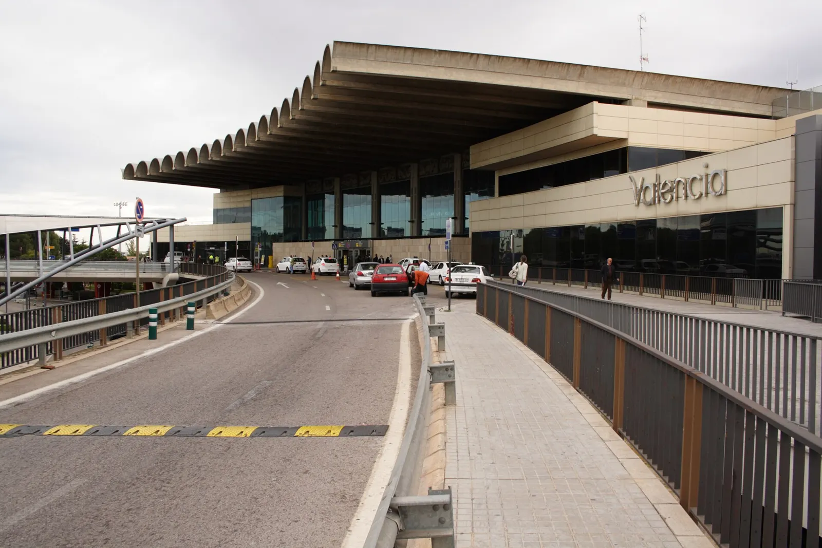 This image shows the terminal of the airport in Valencia, Spain.